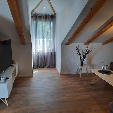 Apartmani Marta Marina Ruang foto