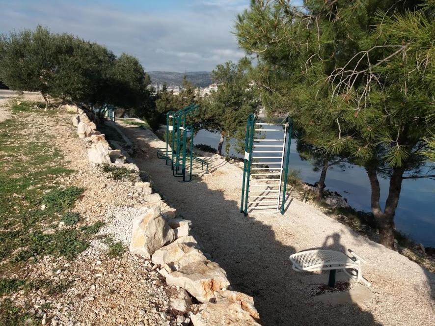 Apartmani Marta Marina Bagian luar foto