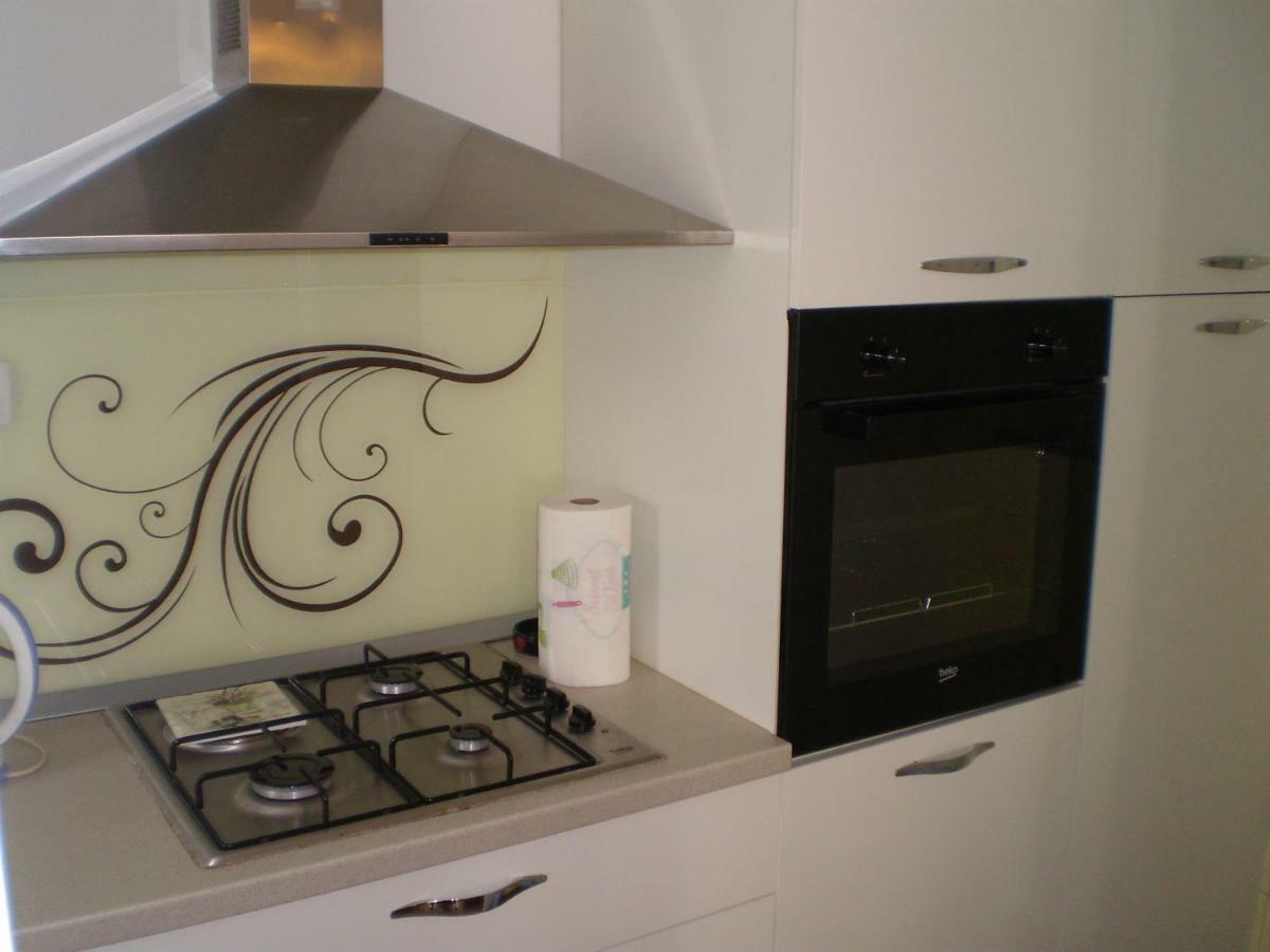 Apartmani Marta Marina Bagian luar foto